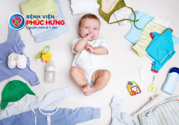Chuẩn bị đồ đi sinh cần những gì cho mẹ và bé?