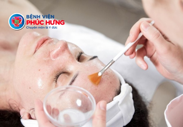 Phục hồi da sau Peel - Laser trong mùa hè
