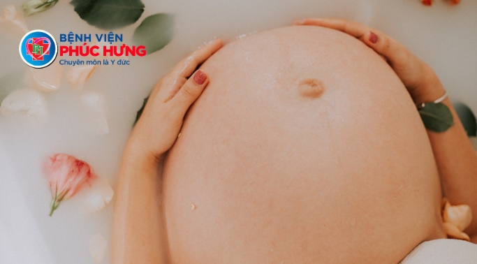 Mẹ bầu cần biết: Phân biệt vỡ ối và tiểu són để bảo vệ thai nhi